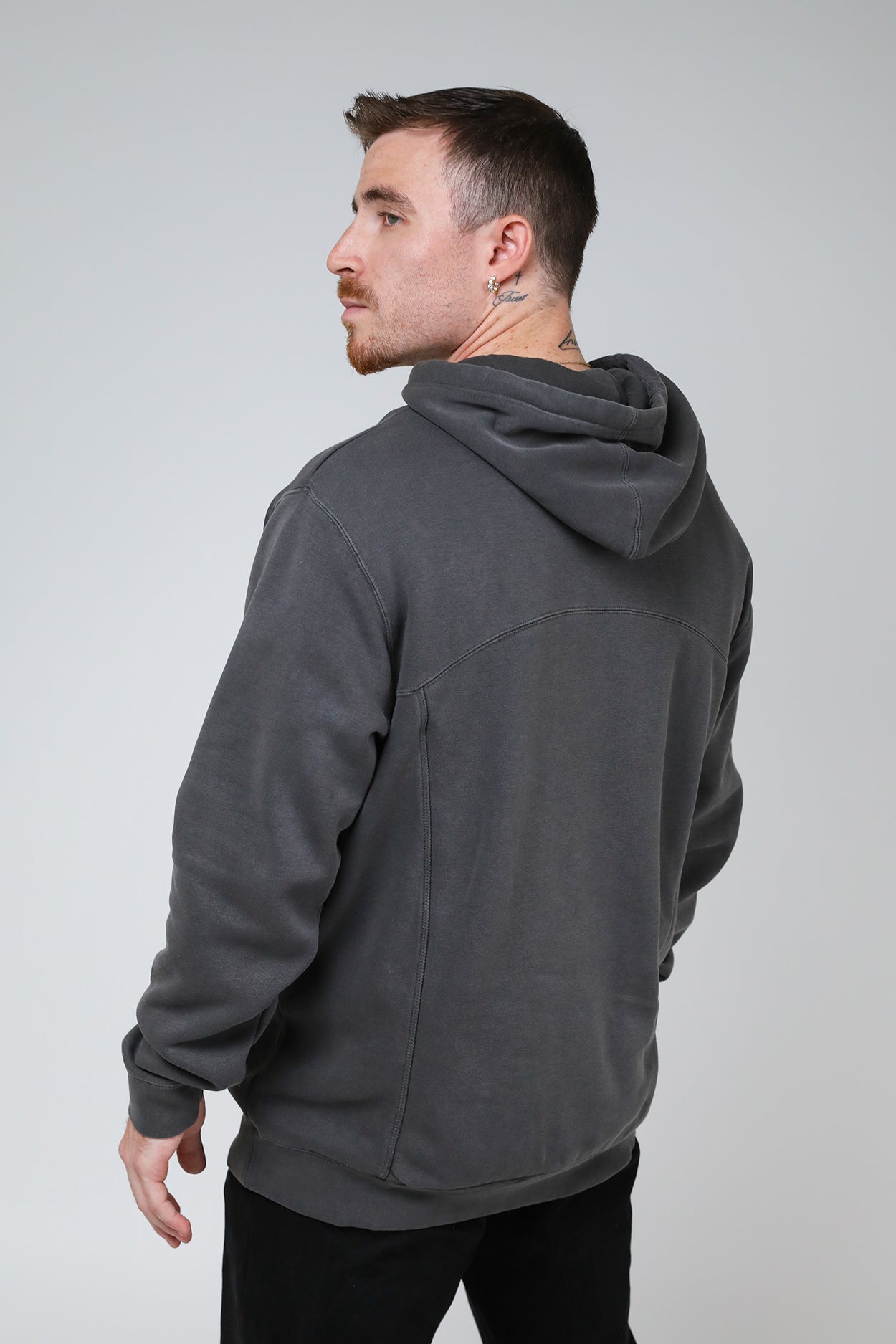 Journey Pullover Hoodie (Pigment Black)