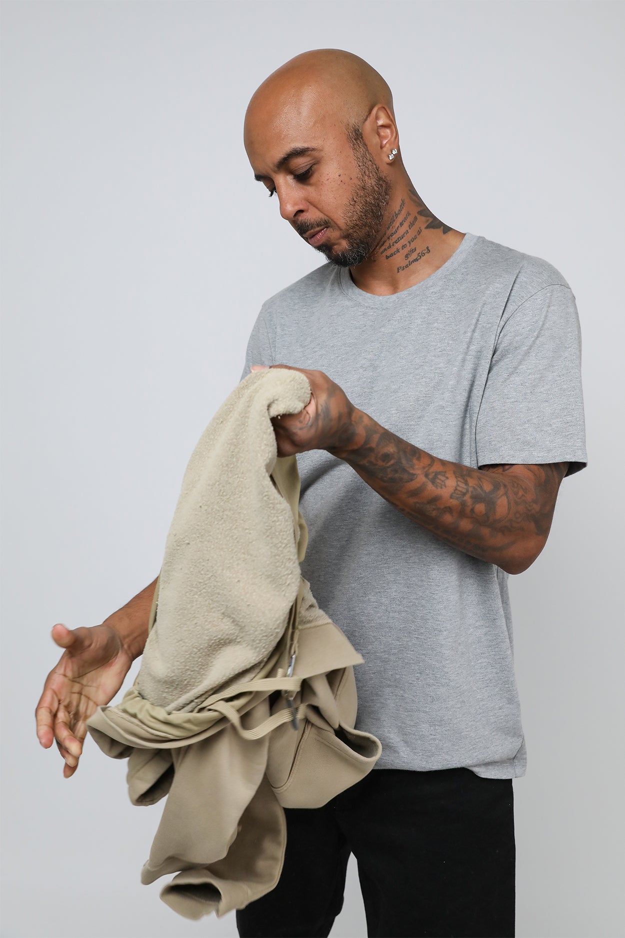 Journey Pullover Hoodie (Sandstone)