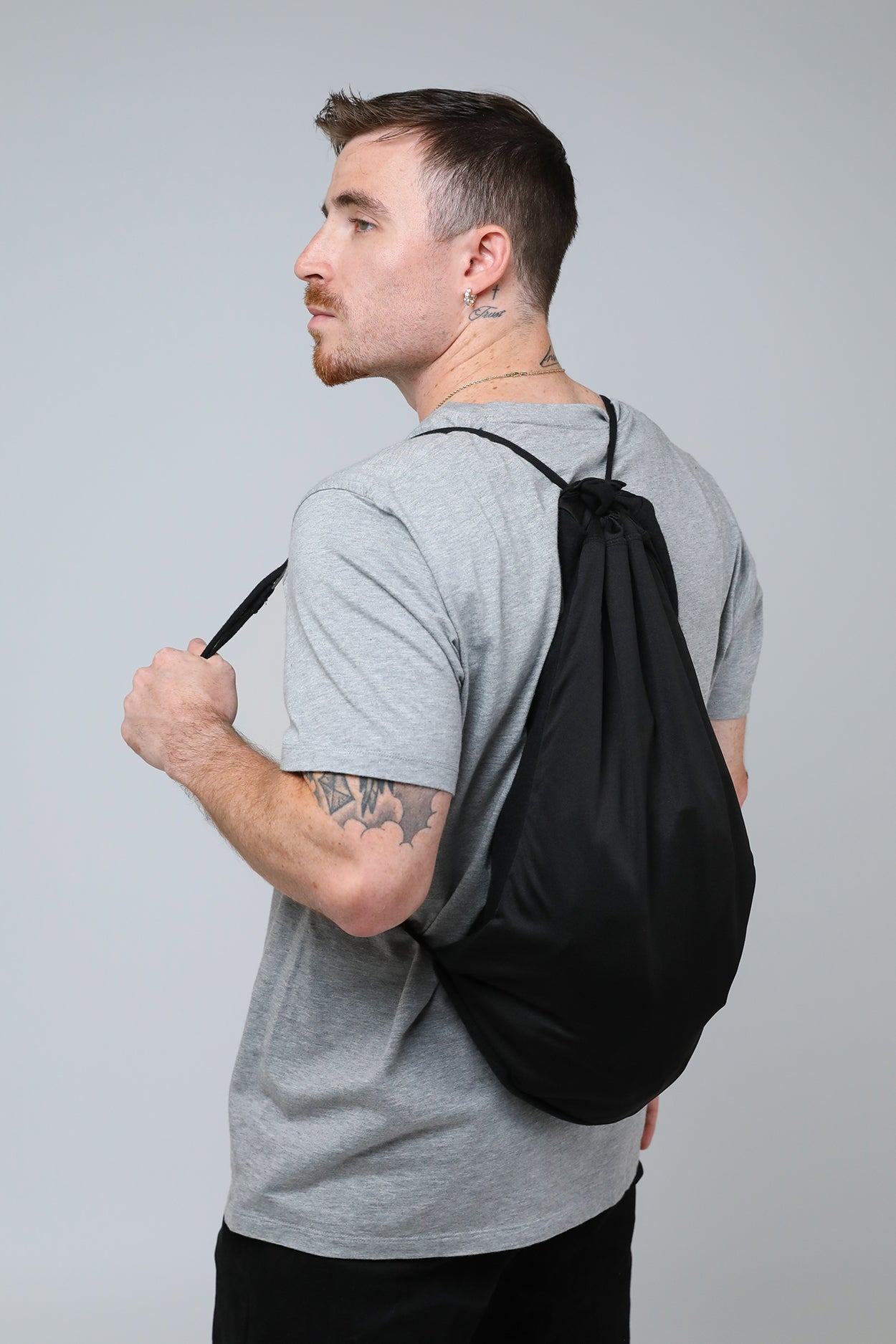 Kimura Pullover Hoodie (Black)