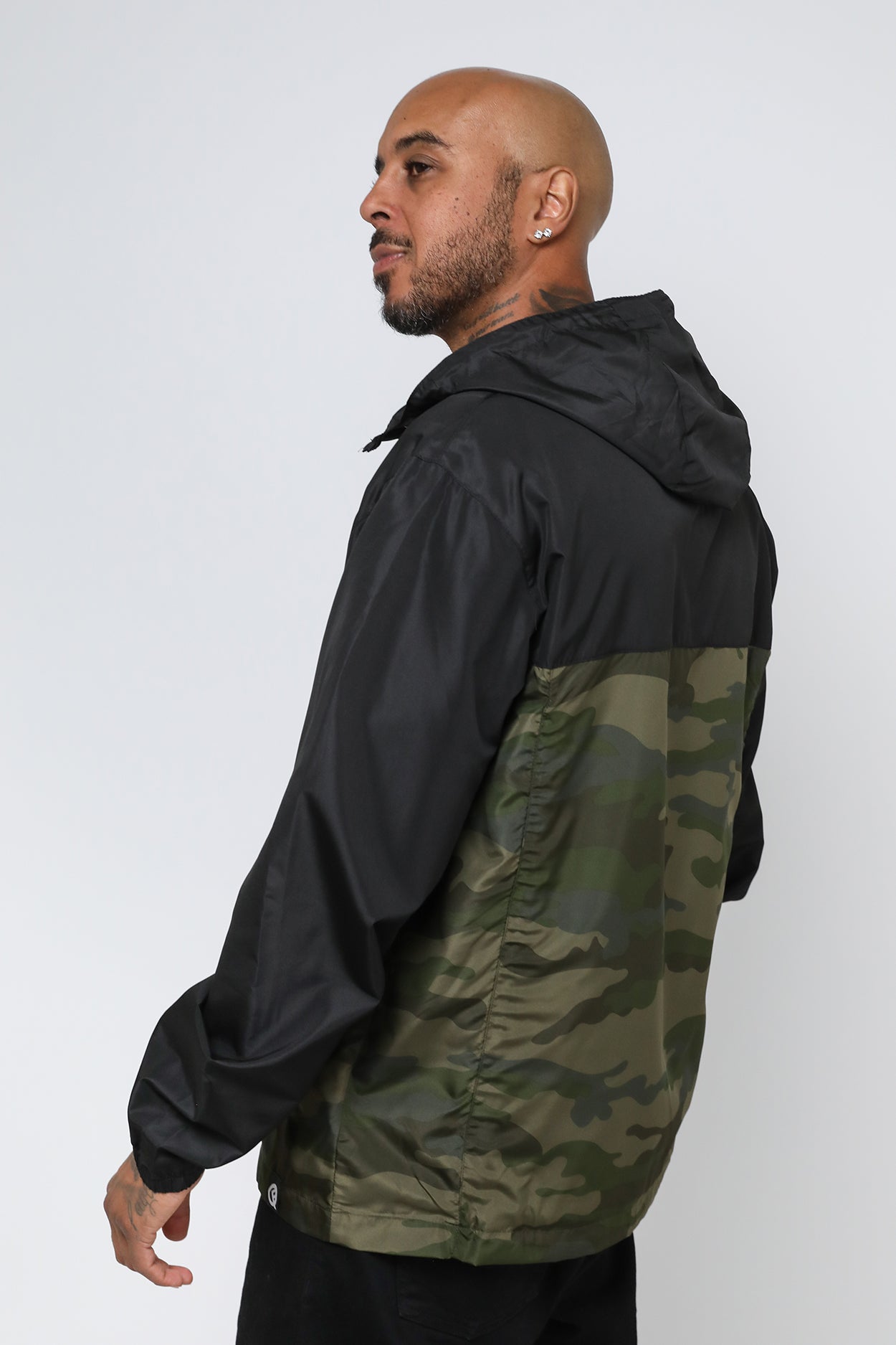 Dryflip Windbreaker (Black/Camo)